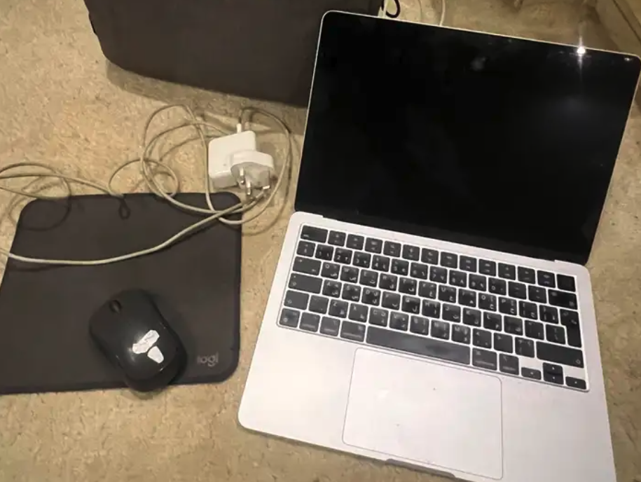 لاب توب ماك بوك