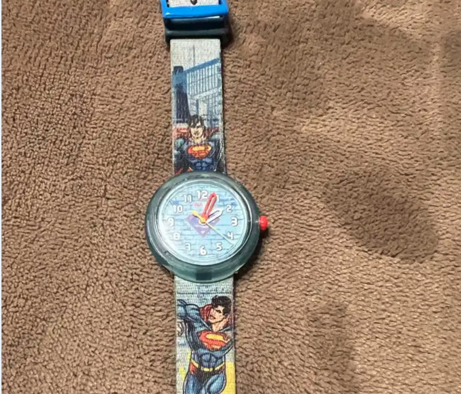 3 ساعات أطفال من سواتش (swatch )