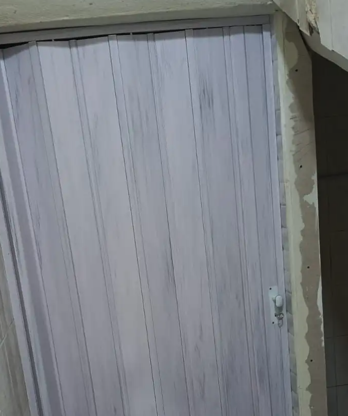 ابواب كرديون سحاب بلاستيك جلد كوري ايطالي باعبود للديكورات