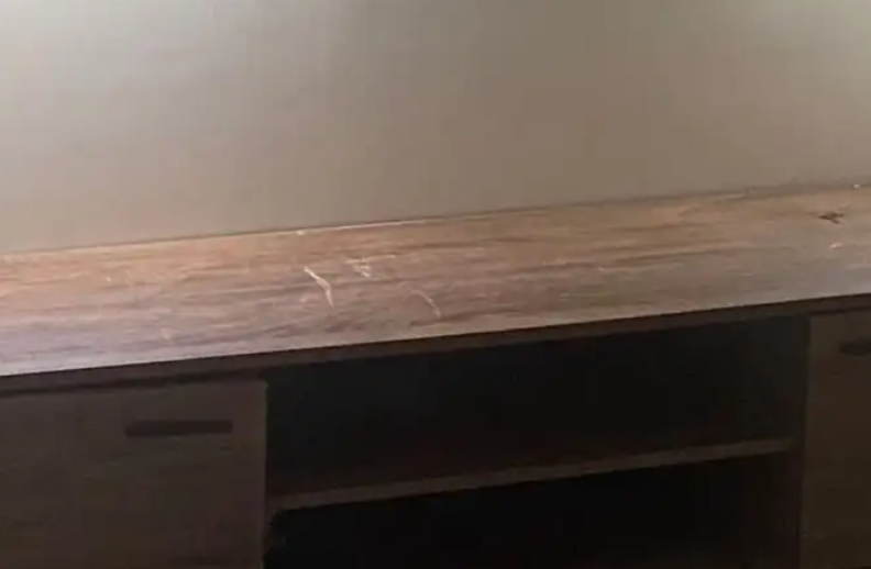 طاوله طويله
