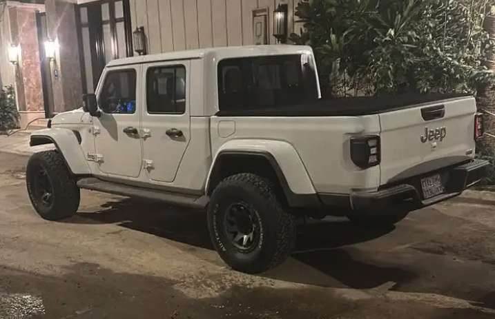 غسيل سيارات متنقل بلبخار