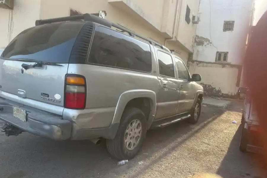 جمس مفحوص ومجدد للبيع اولبدل بسياره صغيره تكون تماتيك