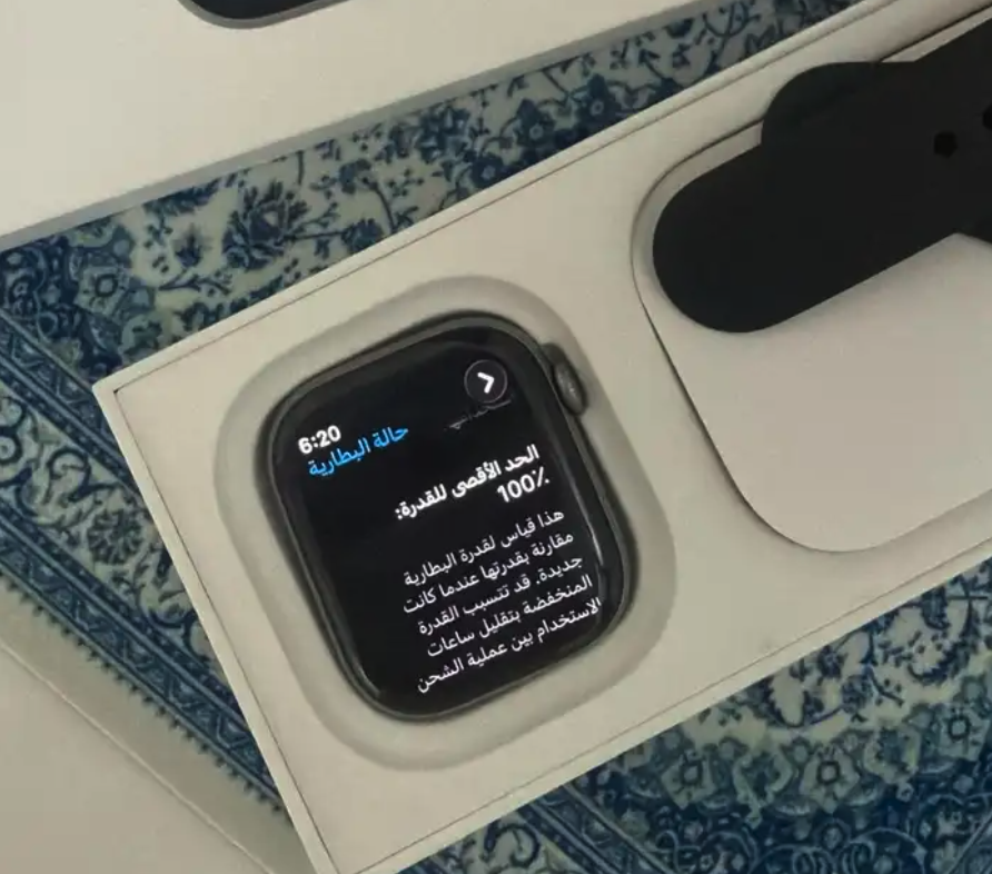 ساعة Apple Watch الجيل 11 أحدث إصدار شبه جديدة