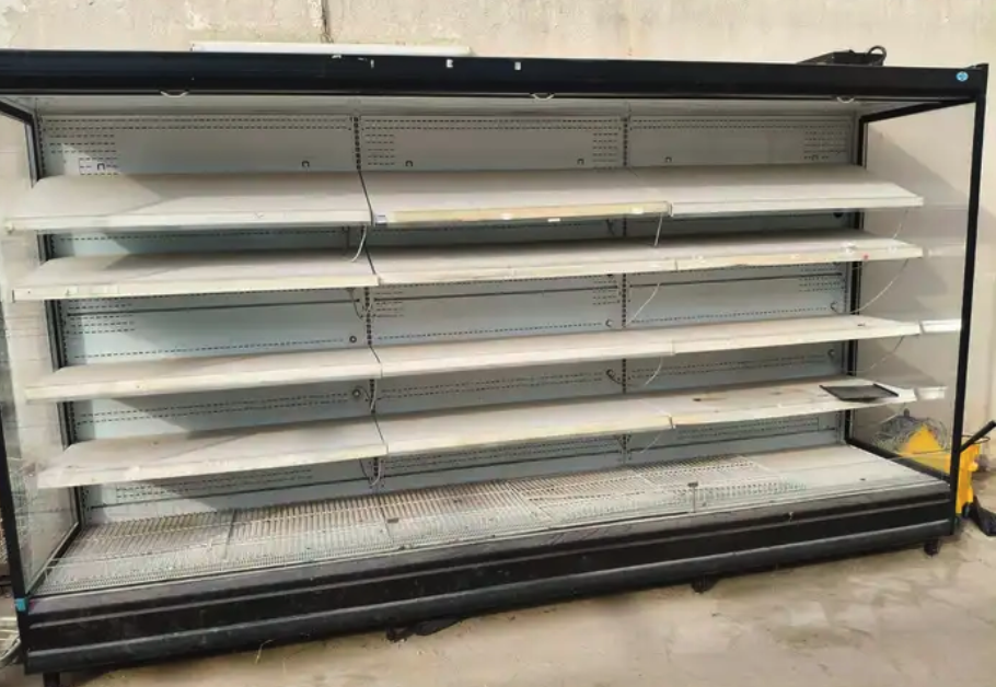 ثلاجه خضار وفواكه مستخدمه نظيف