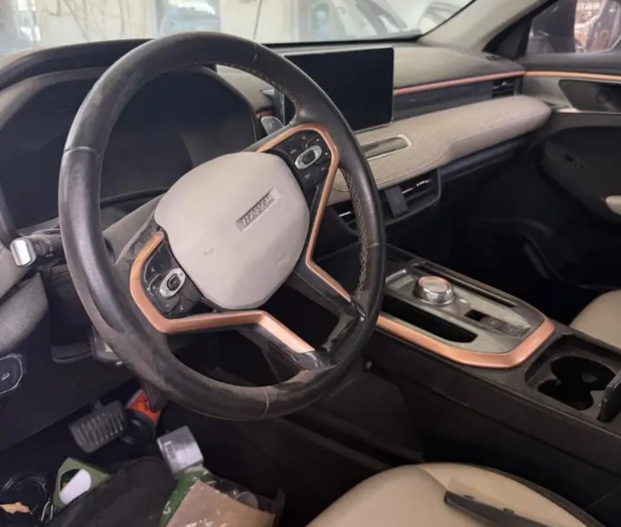 هافال جوليان