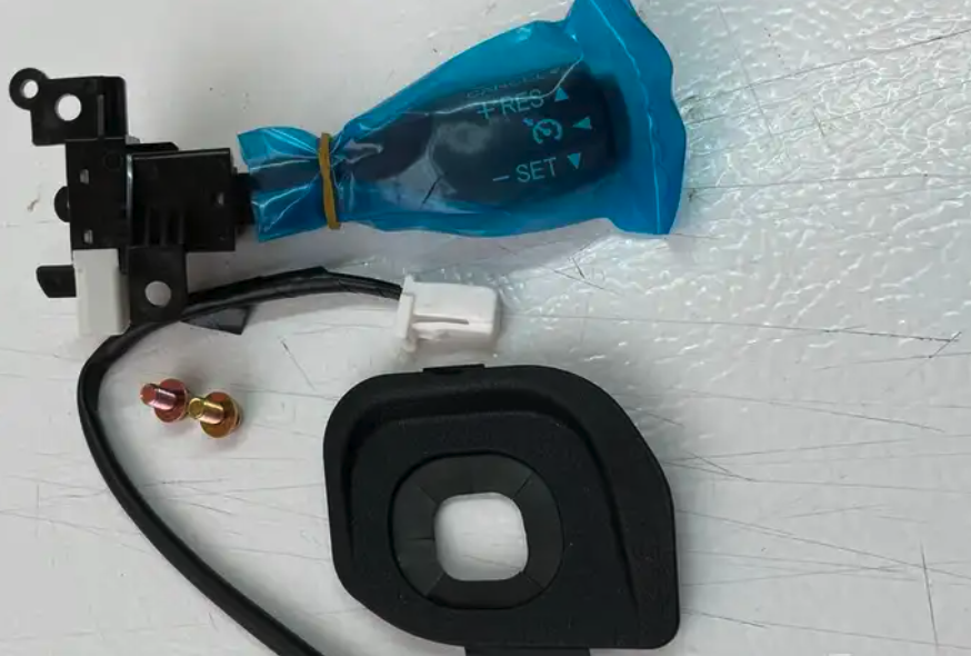 مثبت سرعة هايلكس 2018