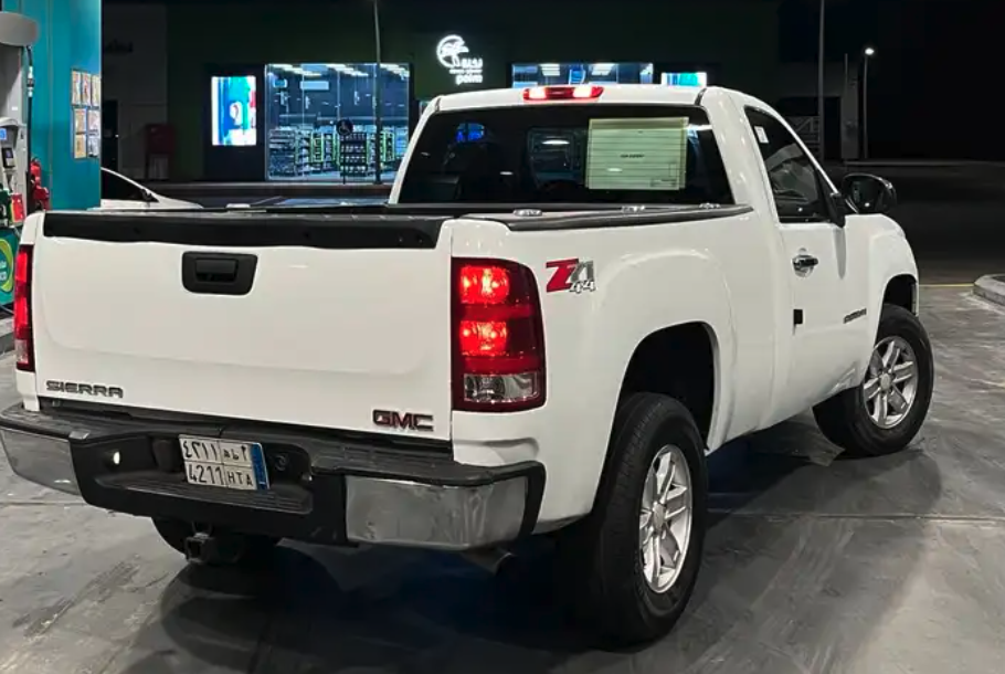 للبيع سيرا جمس 2007