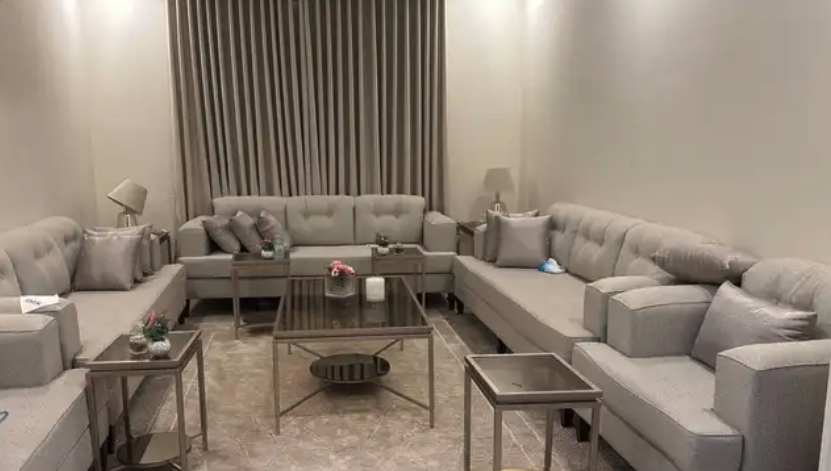 نقل عفش بالرياض مع الفك والتركيب والتغليف والتغزين