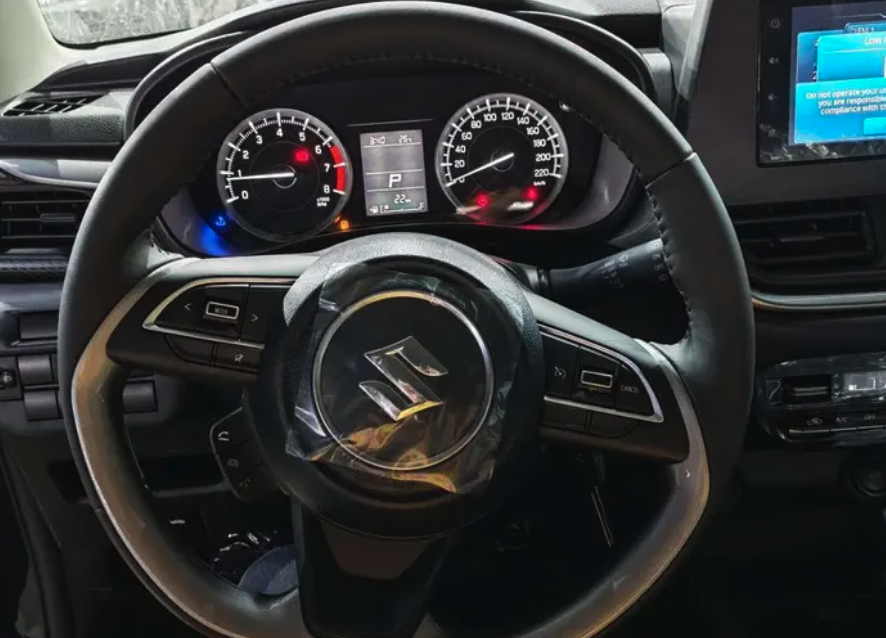 سوزوكي بالينو ستاندر موديل 2025