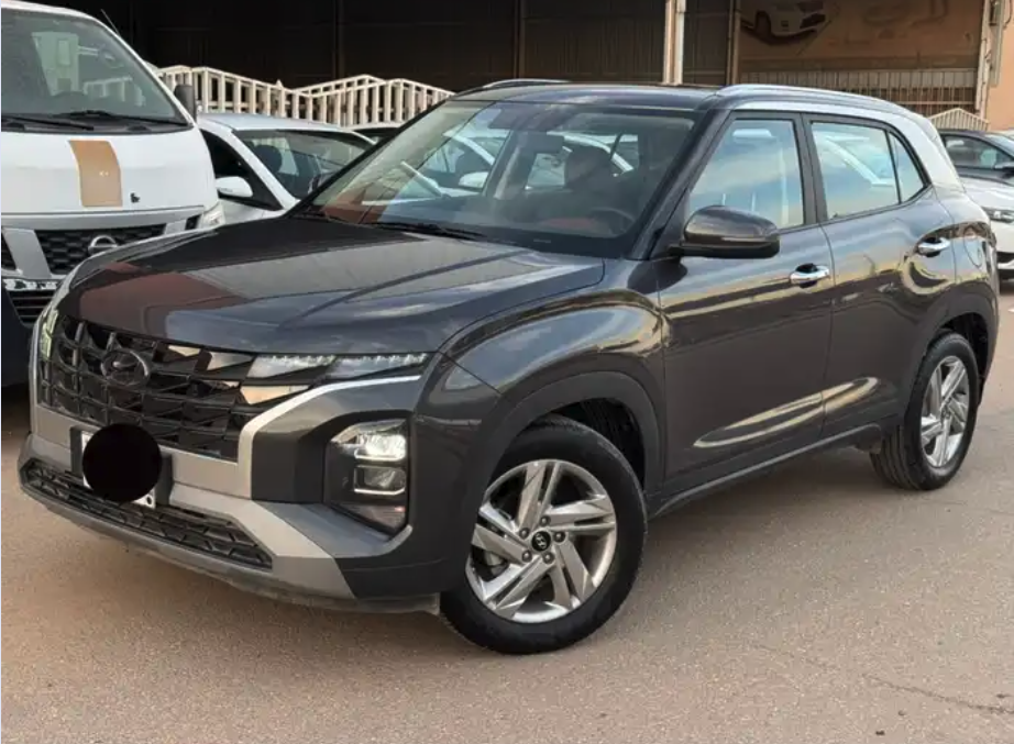 كريتا 2023 فل كامل عداد 3الاف فقط