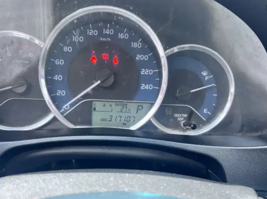 تويوتا كورولا 2018 ستاندر