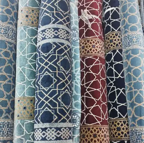 فرش مسجد ومدات صلاة وعشب زراعي وفنيل وفرش غرف بيت