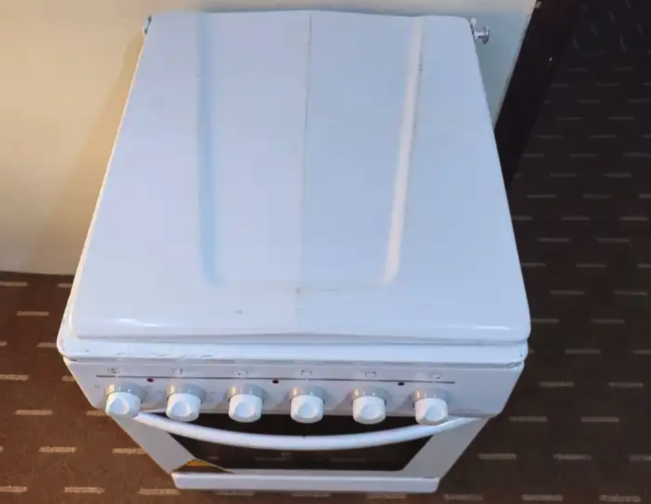 فرن كهربائي