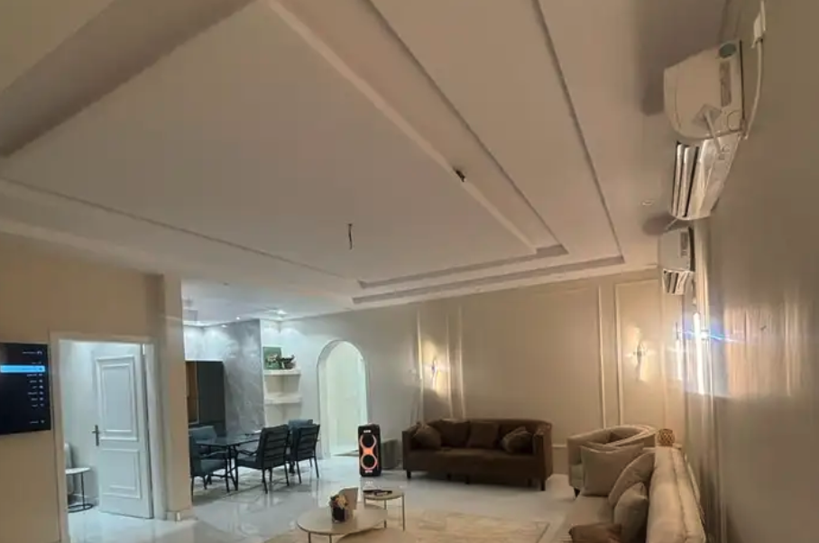 استراحة قسمين للايجار اليومي 499