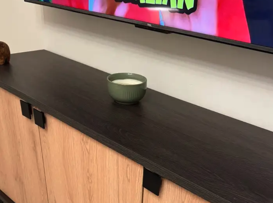 العرض160 طاولة شاشة او بوفية