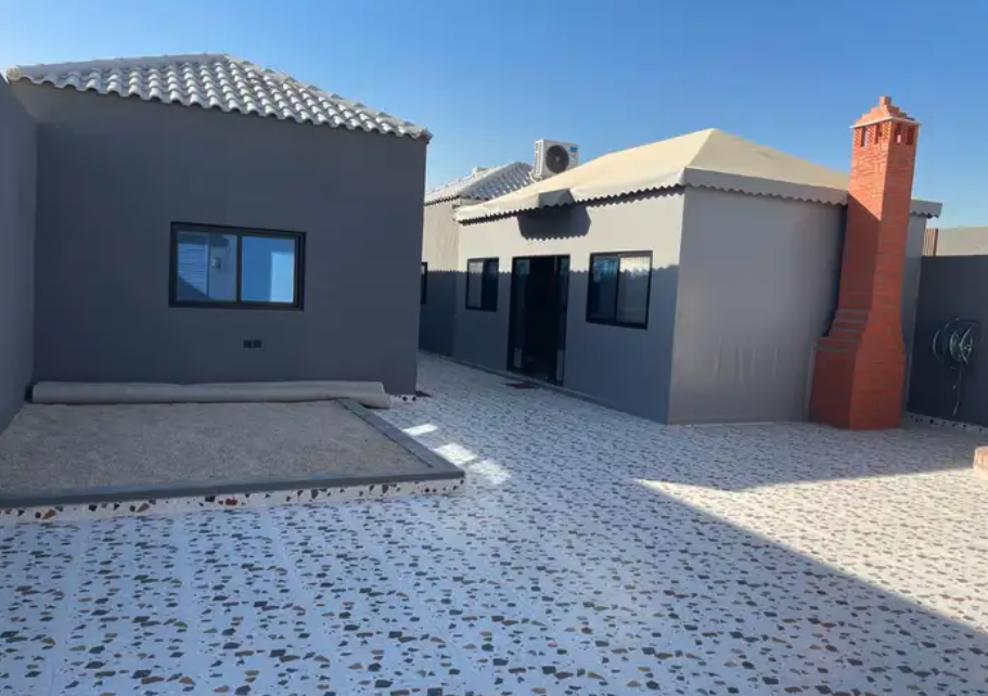 استراحه حي ظهرة نمار عند سكن وزارة الداخليه للايجار اليومي