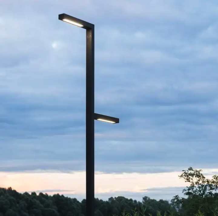 اعمدة انارة ديكورية Decorative lighting pole