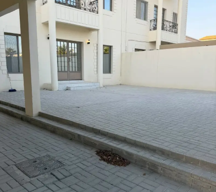 فيلا راقيه في جري الشيخ للايجار