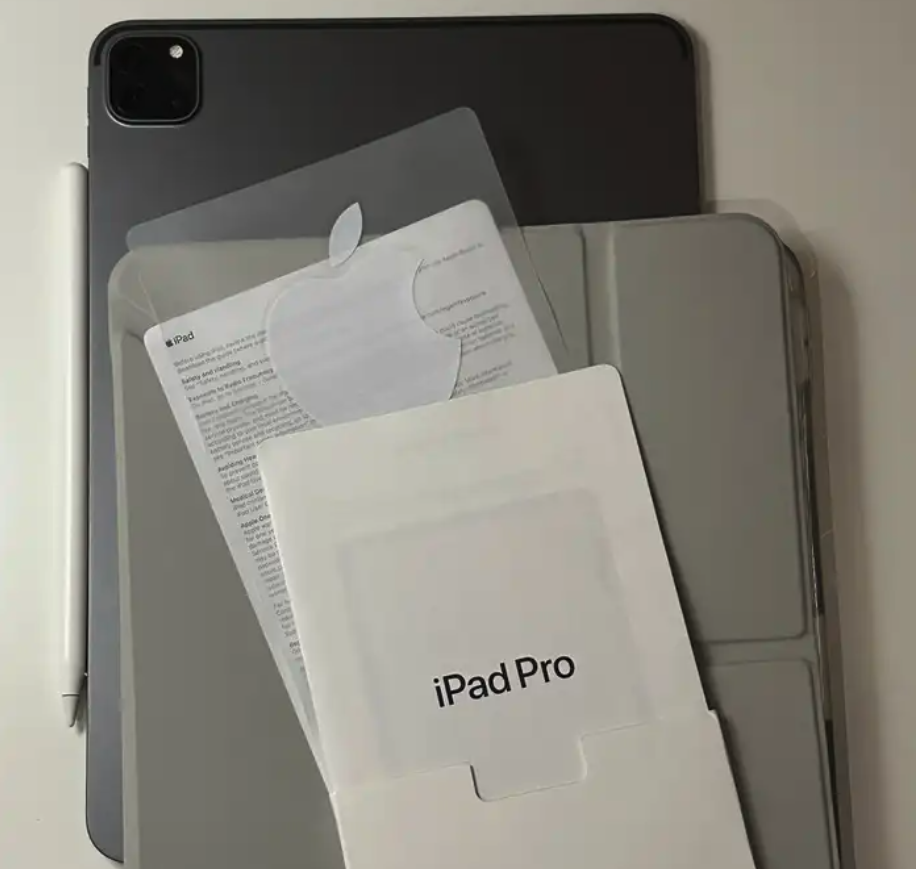 ايباد برو 11 256GB استعمال نظيف