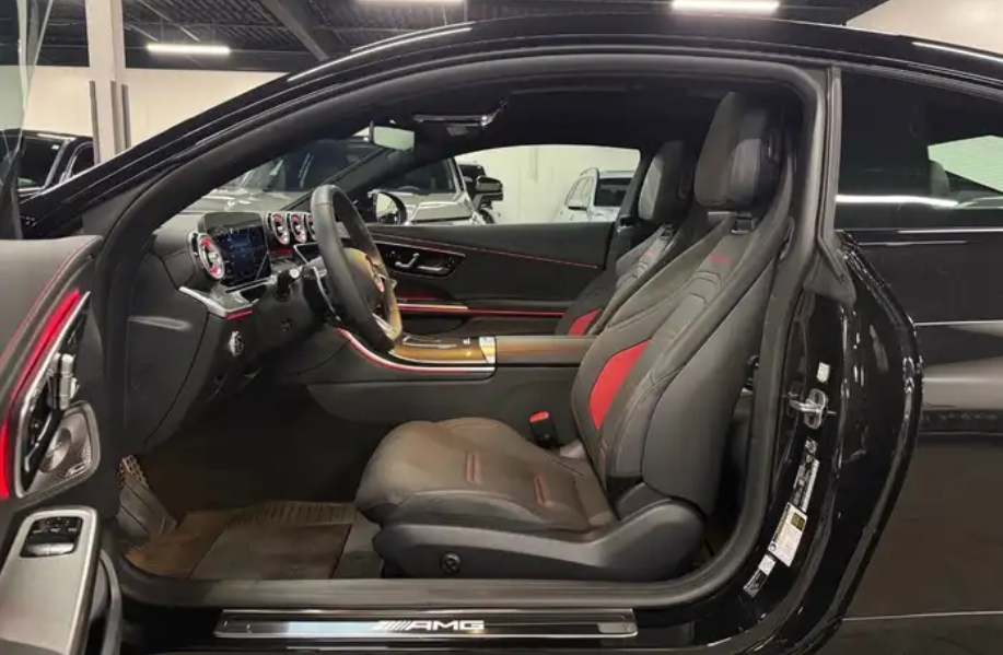 مرسيدس- CLE 53- 2026 - شبه جديد بسعر مميز