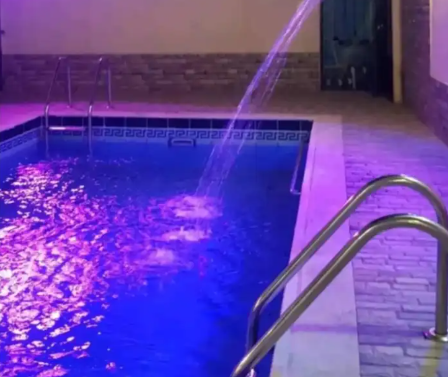 استراحه للايجار بالحرازات