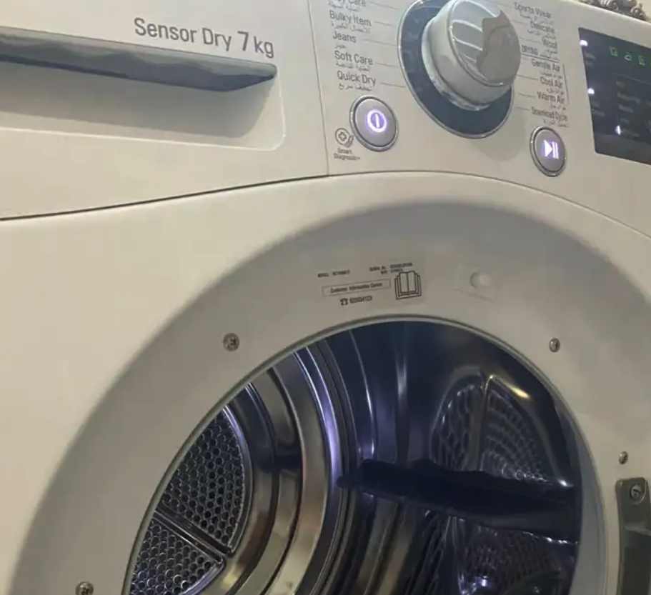 مجفف ملابس (نشافة)