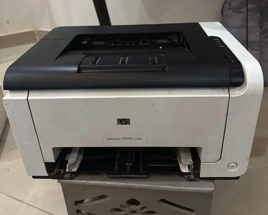 الة تصوير وطباعة