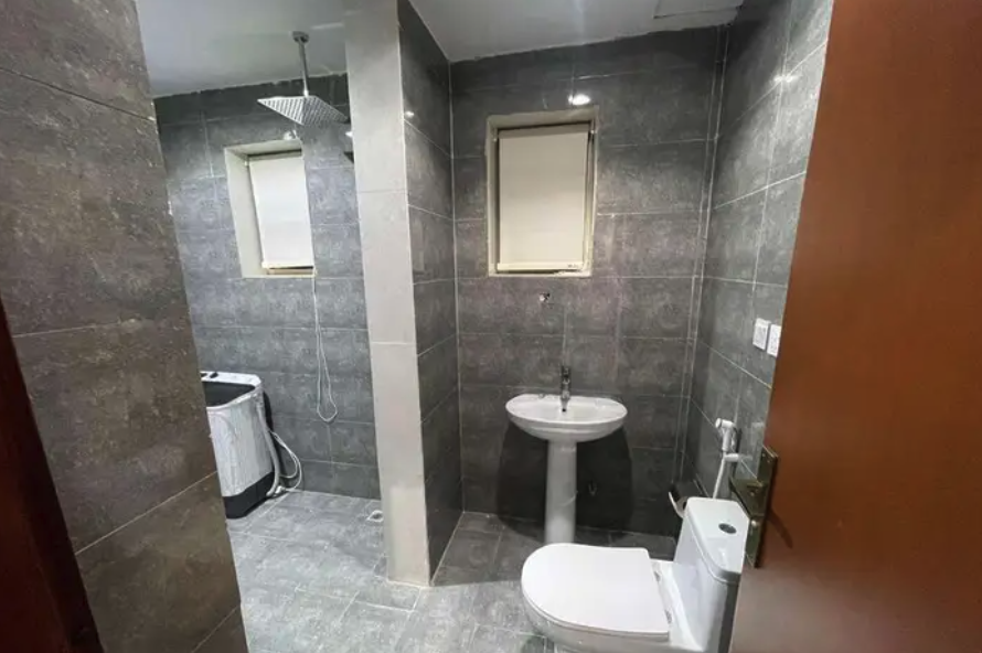 شقة فندقية مؤثثة للإيجار الشهري والسنوي في جدة حي الروضة