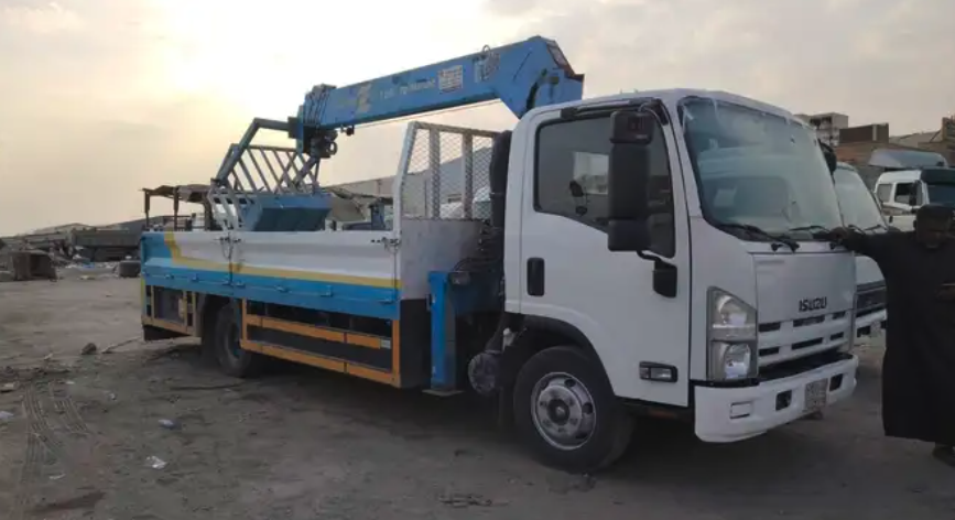 دينة ونش بوم تراك رافعات شوكية كرينات