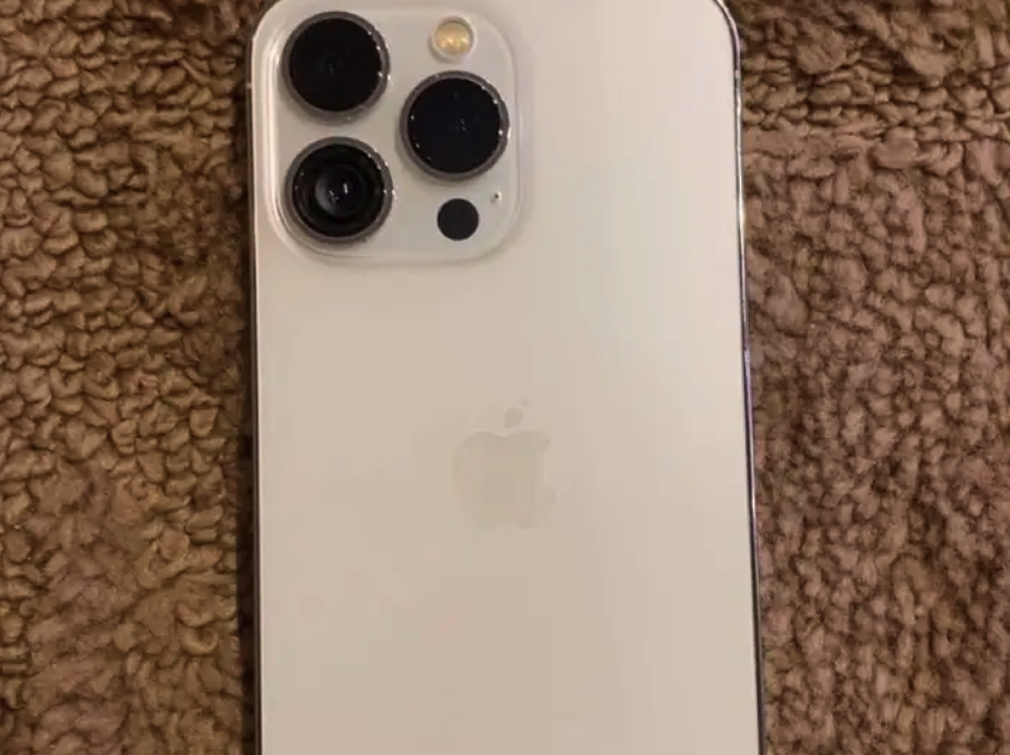 ايفون 13 برو 256 قيقا بطاريه 77