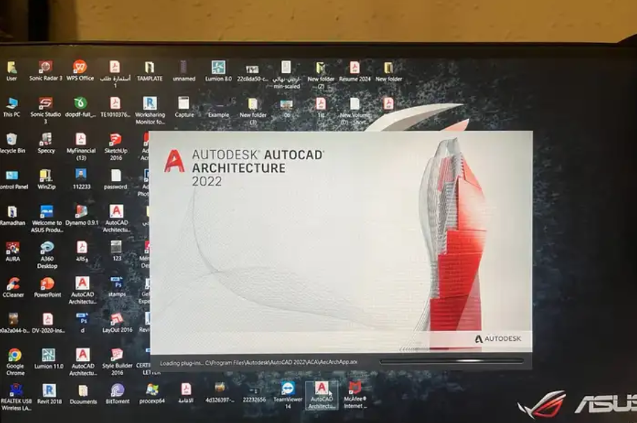 كمبيوتر مكتبي هندسي للبيع