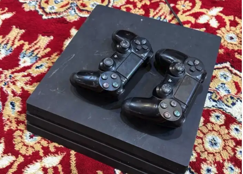 سوني 4 للبيع نظيف وشغال