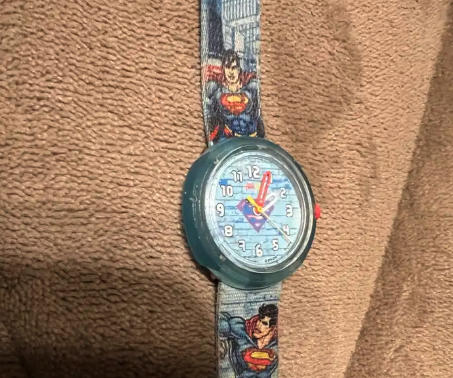 3 ساعات أطفال من سواتش (swatch )