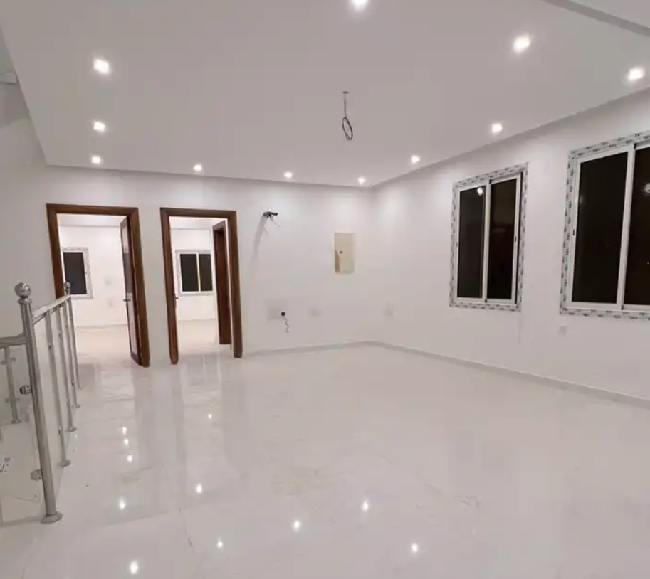 للبيع فله سكنيه - مساحة الارض 300 متر ( بناء شخصي )