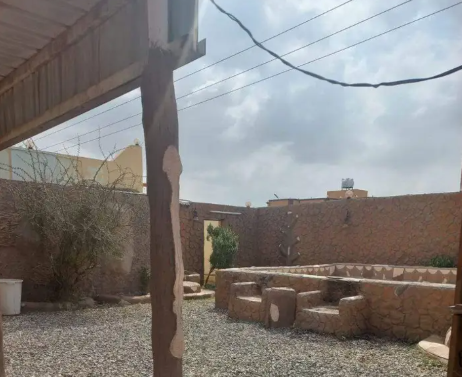 منزل شعبي اجار مع أثاث كامل