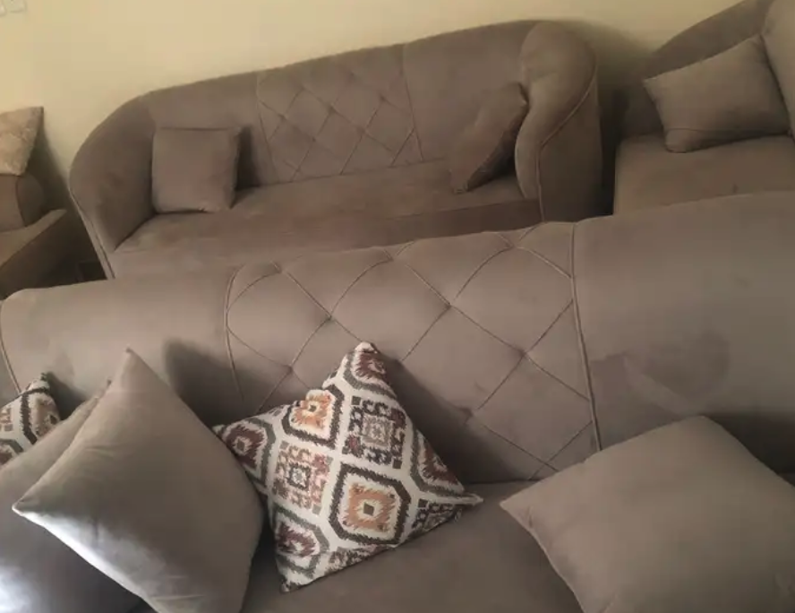 كنب ثلاث جديد الي يبغا يسوم