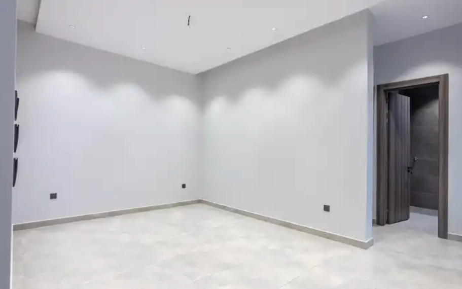 شقق فاخره للتمليك جاهز افراغ فوري جده حي الفيصلية 3وا4غرف