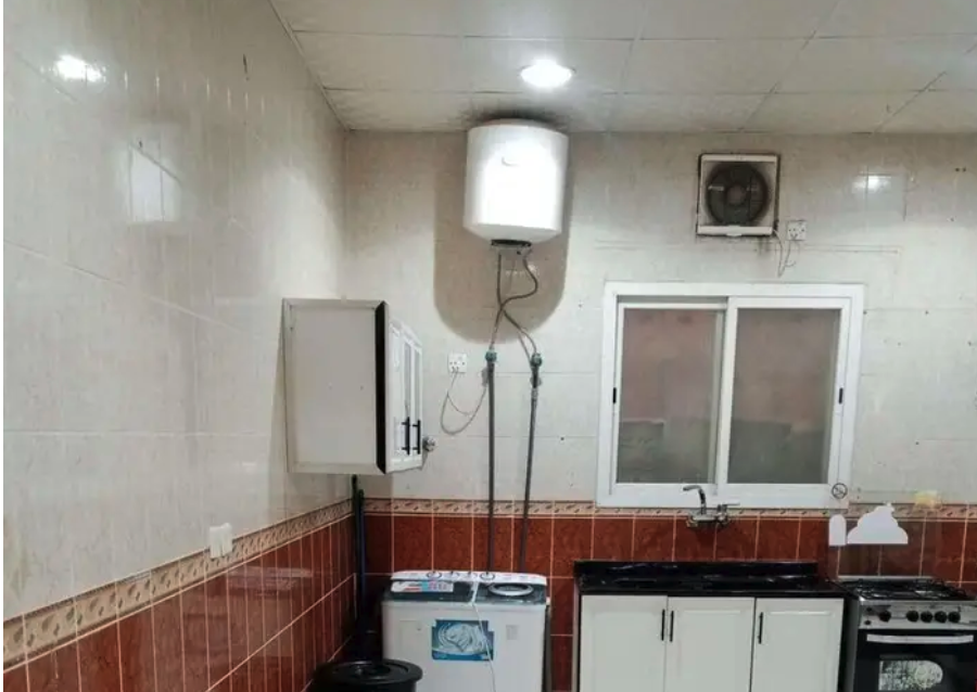 شقة مؤثثه حي ظهرة لبن ثلاث وصاله 6000 شهريا