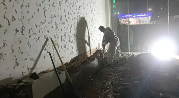 عمال تكسير جدران وارضه تنزيب ومباني وليثه حائل
