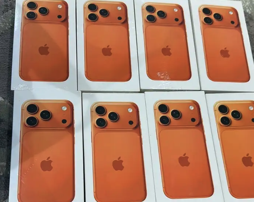 تصفيه آيفونات 17 برو ماكس جديد بالكرتون