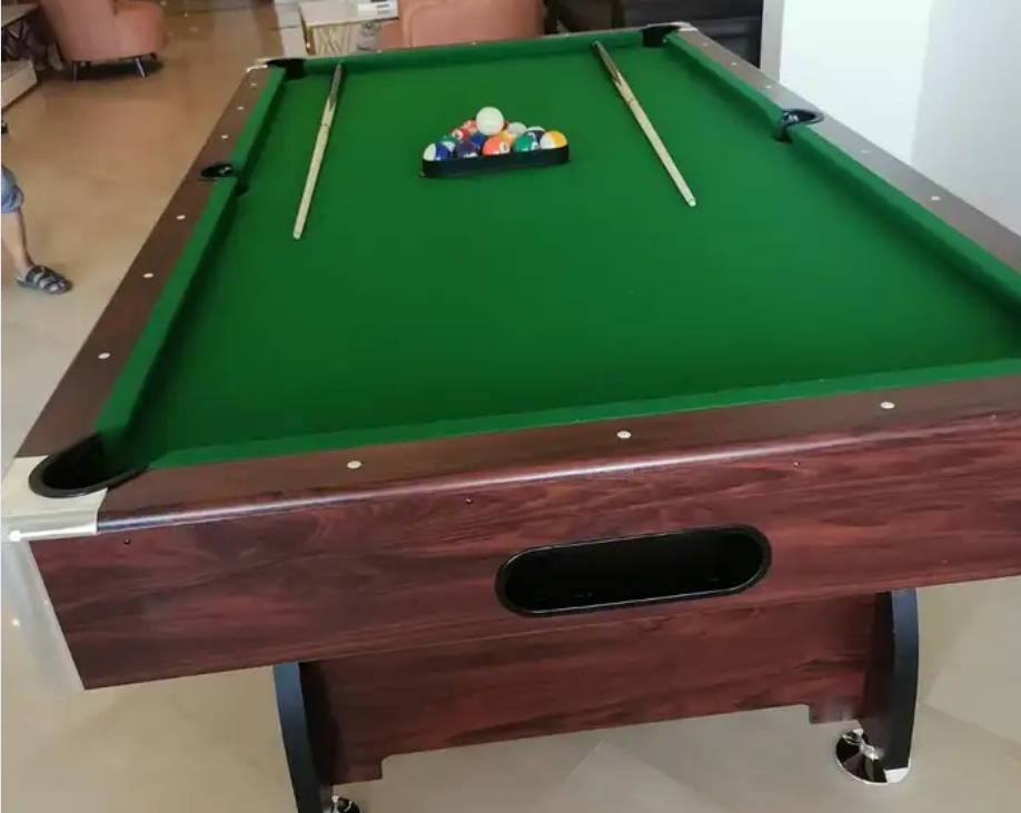بلياردو 8 قدم
