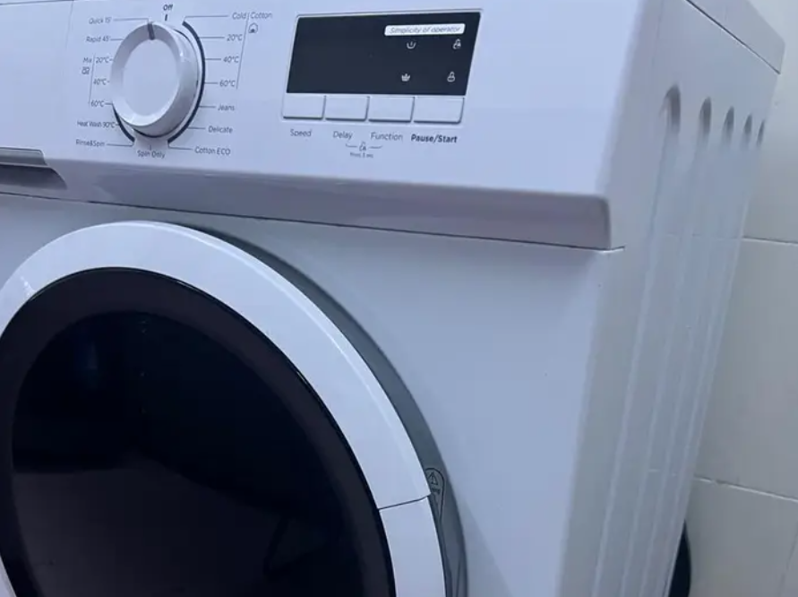 غسالة دايو أوتوماتيك تحميل أمامي 9 كيلو