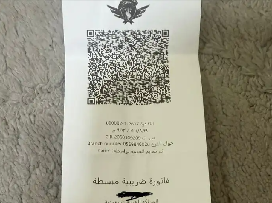 للبيع كشاف فينكس LR35R 10 شمعه