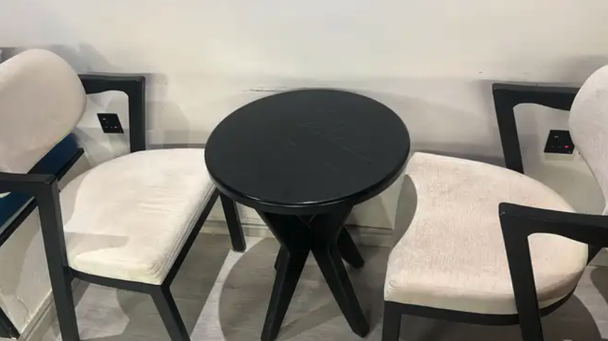 اثاث كوفي طاولات و كراسي للبيع