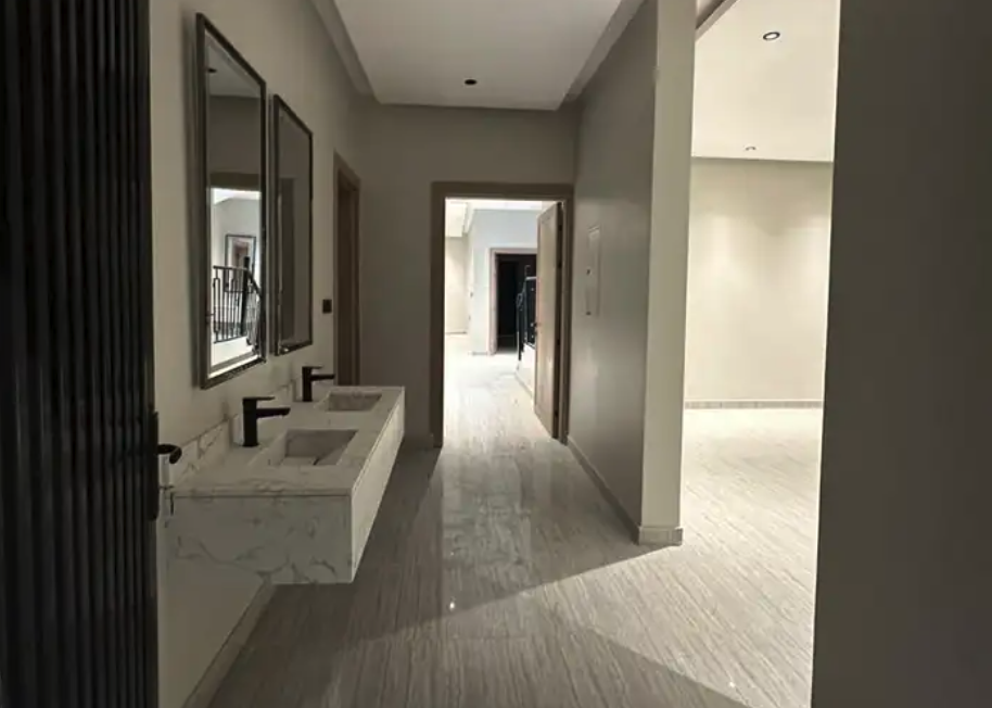 للايجار فيلا دبلكس منفصل الهفوف الدانة