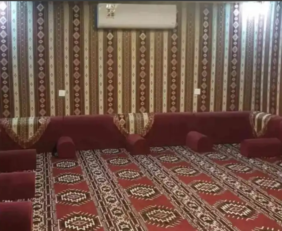 استراحه للايجار بالحرازات