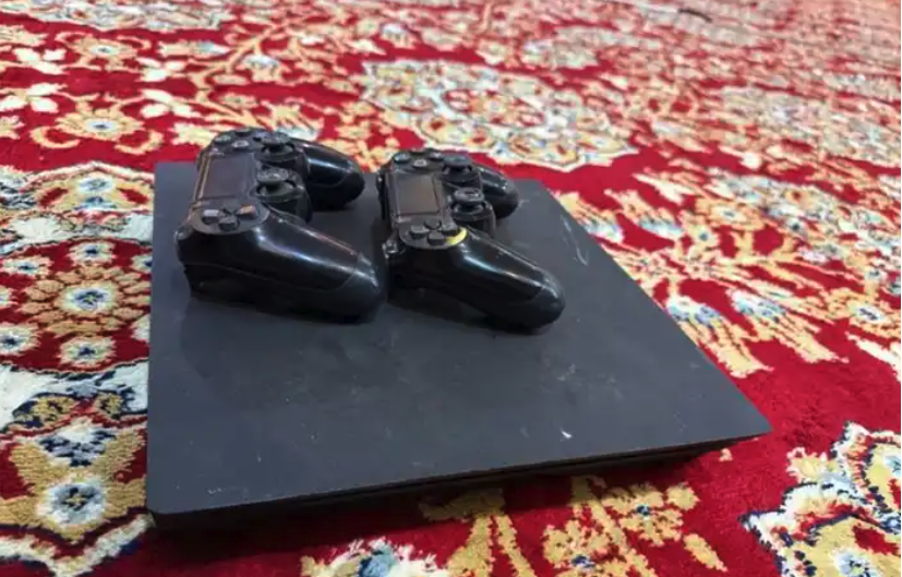 سوني 4 للبيع نظيف وشغال