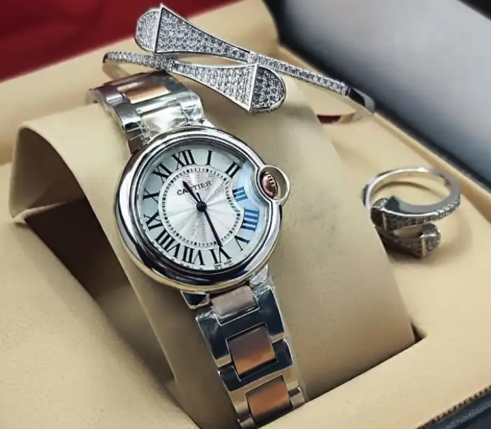 ساعه كارتير نسائي جوده عاليه