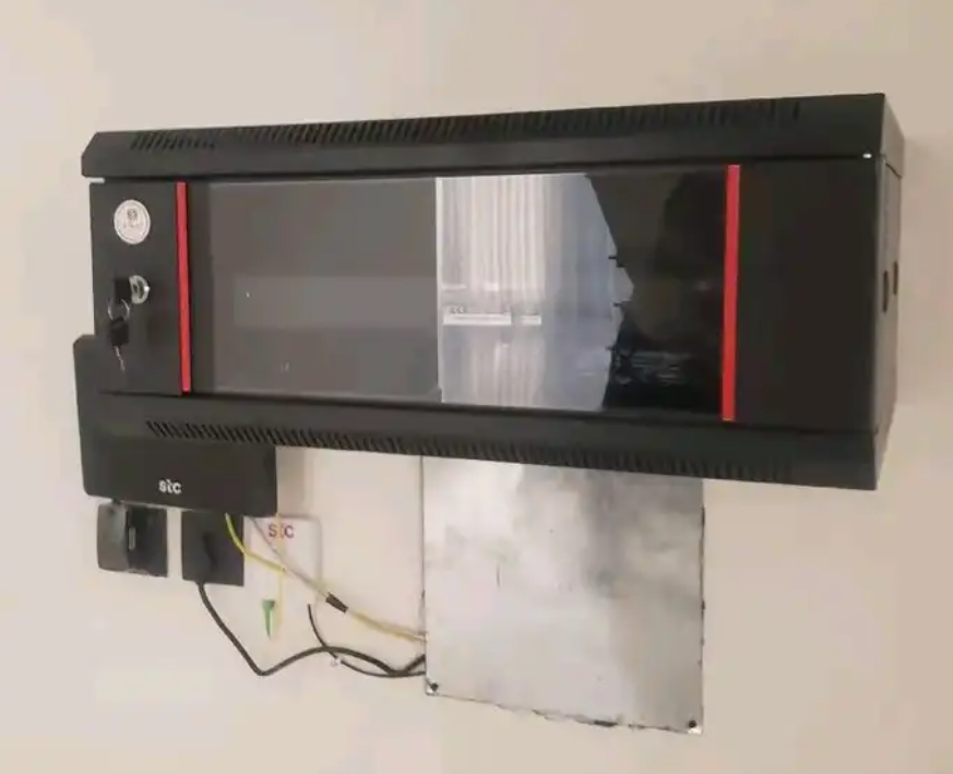 فني شبكات