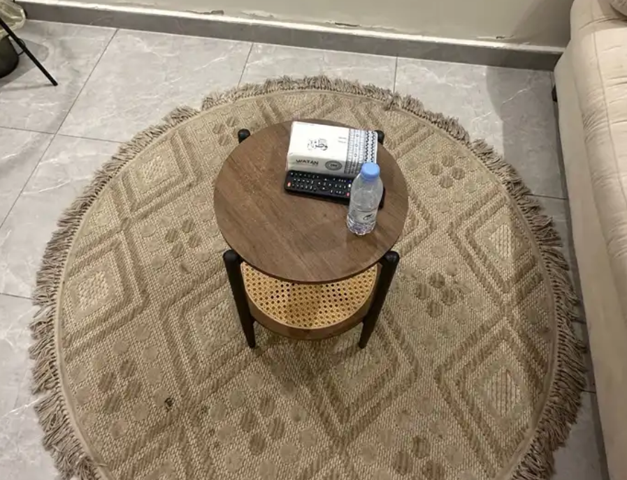 للبيع اثاث استديو